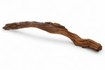 Reales Produktbeispiel einer langgestreckten Driftwood-Wurzel in Stammform mit kräftigen Längsrillen auf weißem Hintergrund.